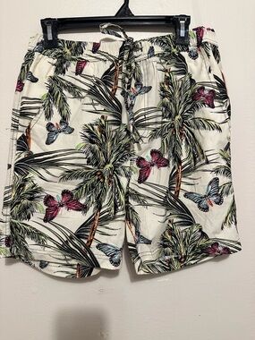 Massive Mens Tropical Palm Tree Butterfly Drawstring Shorts